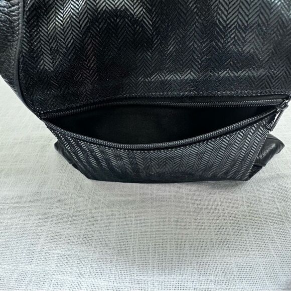 Women’s Black Shoulder Bag Purse Pockets Dressy - Picture 9 of 10